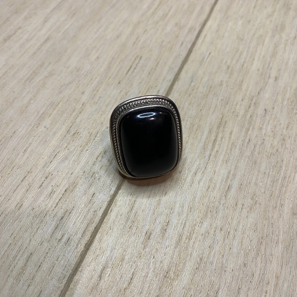 Black Statement Ring🦋